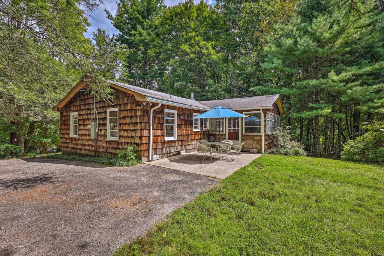 Peaceful Roaring Gap Retreat With Fire Pit And Patio! Villa Exterior photo